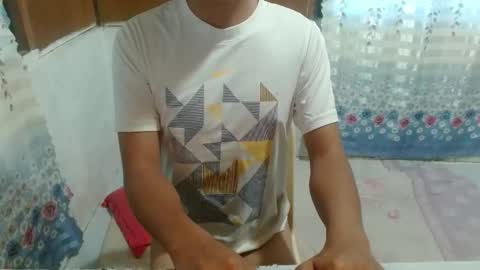 itsmelily05 online show from March 2026 10:36:01 PM