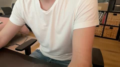 itsthat online show from April 2026 03:21:02 PM