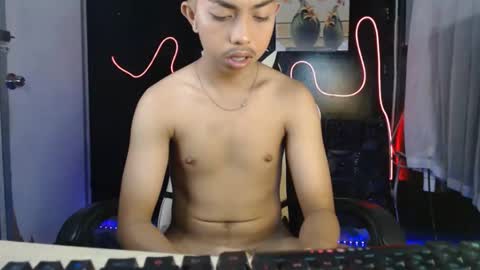 Kyle online show from April 2026 07:48:01 PM