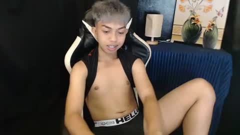 Snapshot of itsyourcummerboy_xx chatting on June 2026 06:40:01 PM Kyle online show from June 2026 06:40:01 PM
