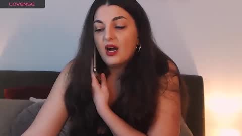 Snapshot of itsyourlady chatting on December 2024 11:14:01 AM Melissa Khaan online show from December 2024 11:14:01 AM