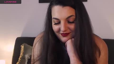 Snapshot of itsyourlady chatting on February 2025 03:07:01 PM Melissa Khaan online show from February 2025 03:07:01 PM