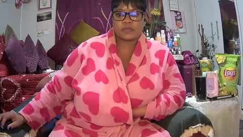 itumeleng74 online show from November 2025 07:03:01 PM