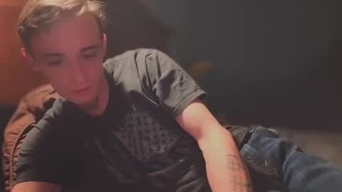 itzd123 online show from April 2026 06:58:02 AM