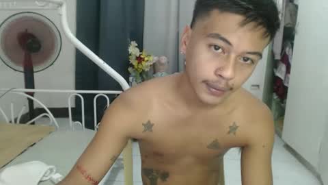 Snapshot of itzme_jhonfred chatting on May 2026 07:38:01 AM Jhonfred online show from May 2026 07:38:01 AM