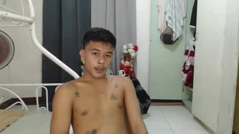Snapshot of itzme_jhonfred chatting on May 2026 07:14:01 AM Jhonfred online show from May 2026 07:14:01 AM