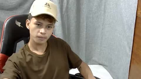 Snapshot of itzme_john chatting on June 2026 08:26:01 PM itzme_john online show from June 2026 08:26:01 PM