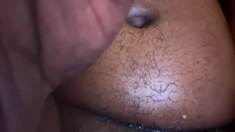 Snapshot of iuse2fingers2stroke chatting on July 2026 11:18:02 PM iuse2fingers2stroke online show from July 2026 11:18:02 PM