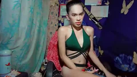 Snapshot of ivan_petiteasian chatting on December 2025 09:47:02 AM ivan online show from December 2025 09:47:02 AM