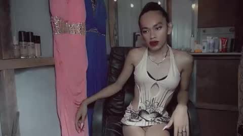 Snapshot of ivan_petiteasian chatting on December 2025 09:03:01 AM ivan online show from December 2025 09:03:01 AM