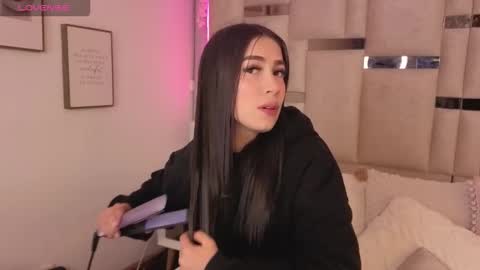 Ivanna West online show from January 2026 10:53:01 AM