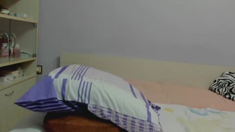 Iveta online show from January 2025 03:34:01 AM