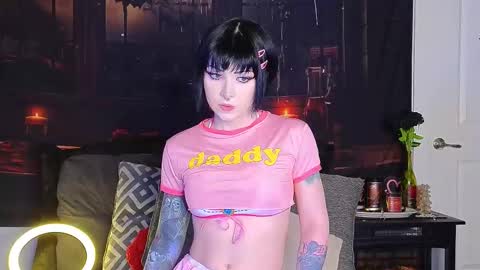 Ivey and James online show from November 2025 10:11:02 PM