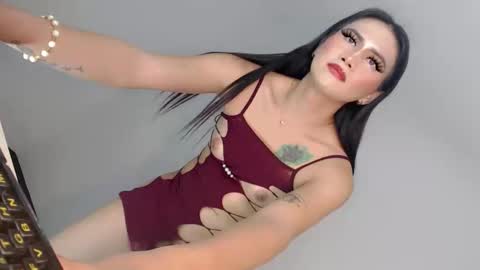 Snapshot of ivory_cat69 chatting on May 2026 04:23:01 PM Miss Ivory online show from May 2026 04:23:01 PM