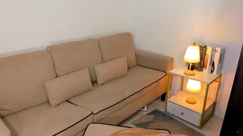 Snapshot of ivorycollins chatting on December 2024 03:48:02 PM kirstenelsie online show from December 2024 03:48:02 PM