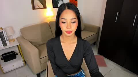 Snapshot of ivorycollins chatting on January 2025 03:23:01 AM kirstenelsie online show from January 2025 03:23:01 AM