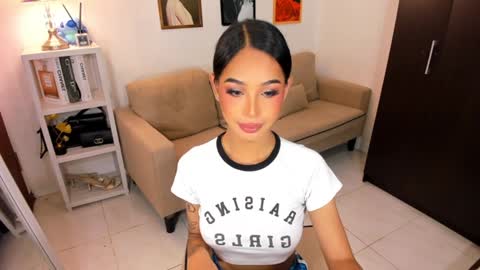 Snapshot of ivorycollins chatting on February 2025 01:11:01 AM kirstenelsie online show from February 2025 01:11:01 AM