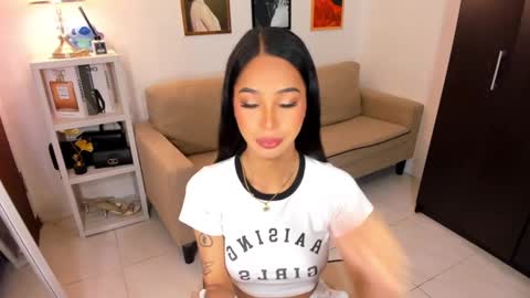 Snapshot of ivorycollins chatting on March 2025 01:21:01 AM kirstenelsie online show from March 2025 01:21:01 AM