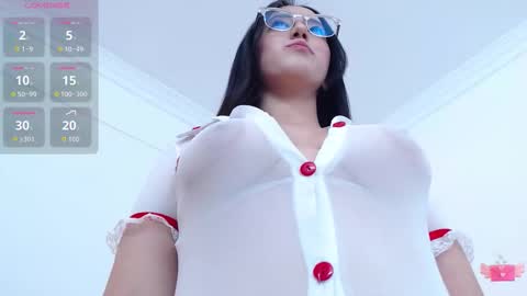 ivorynoir online show from November 2025 07:39:02 PM