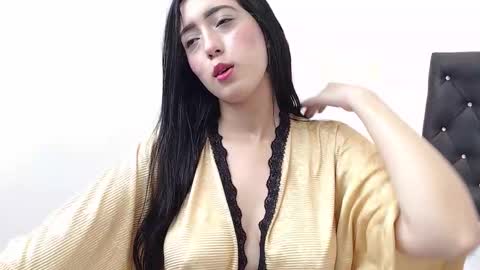 ivorynoir online show from March 2026 12:55:01 PM