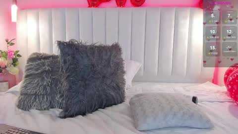 Snapshot of ivy___collins chatting on February 2025 02:31:01 AM maria online show from February 2025 02:31:01 AM