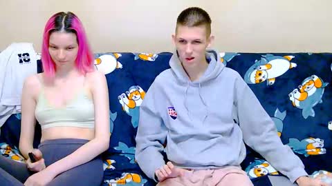 Ivy and Lester online show from October 2025 06:34:02 AM