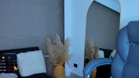 Daniela  online show from December 2024 03:26:01 AM