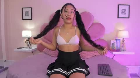 Ivy  online show from March 2025 05:49:02 PM