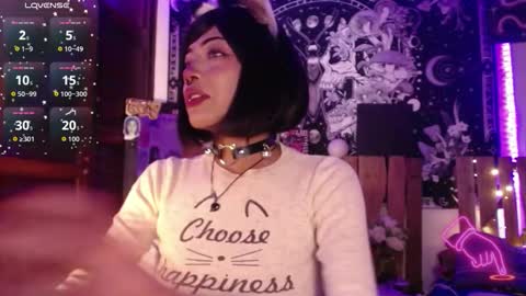 Ivy bank   online show from November 2025 07:46:02 PM