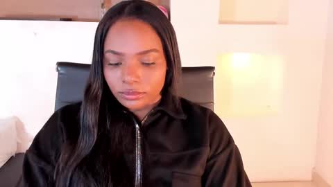 i v y  b l i s s online show from January 2025 12:21:01 PM