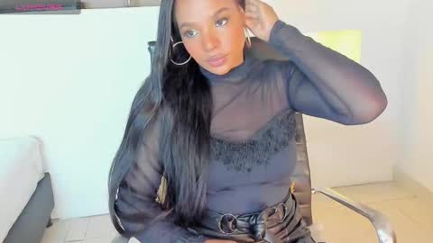 i v y  b l i s s online show from January 2025 12:05:02 PM