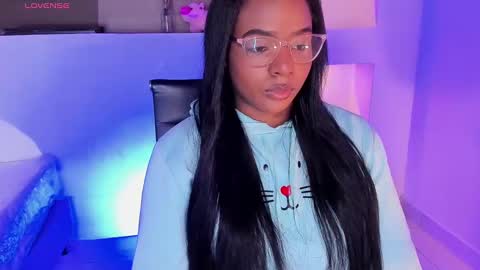 i v y  b l i s s online show from January 2025 12:06:01 PM