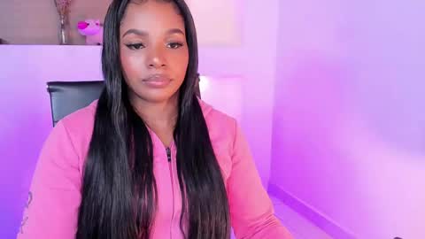 i v y  b l i s s online show from February 2025 12:05:02 PM