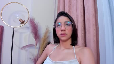 IvyJhonss online show from January 2026 12:10:02 PM