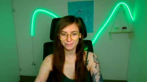 Snapshot of ivynoir_ chatting on June 2026 11:59:01 AM Ivy online show from June 2026 11:59:01 AM