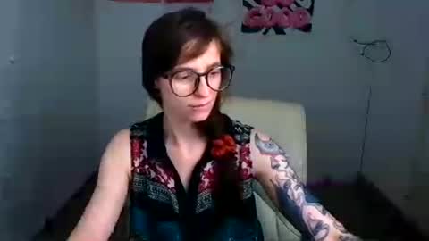 Snapshot of ivynoir_ chatting on July 2026 02:01:02 PM Ivy online show from July 2026 02:01:02 PM