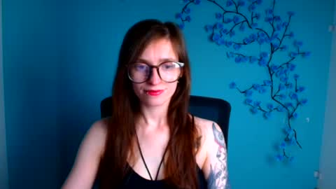 Snapshot of ivynoir_ chatting on July 2026 12:42:02 PM Ivy online show from July 2026 12:42:02 PM
