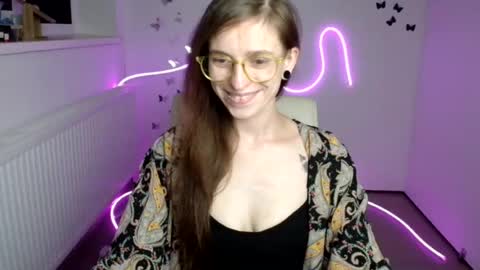 Snapshot of ivynoir_ chatting on July 2026 07:23:01 PM Ivy online show from July 2026 07:23:01 PM