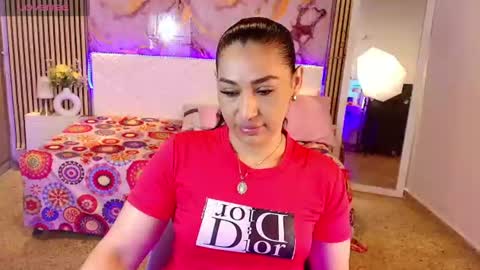 Snapshot of ivyshine7 chatting on June 2026 07:38:01 PM ivyshine7 online show from June 2026 07:38:01 PM