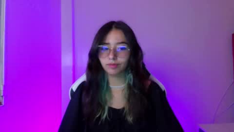 Ivy  online show from February 2026 09:53:02 PM