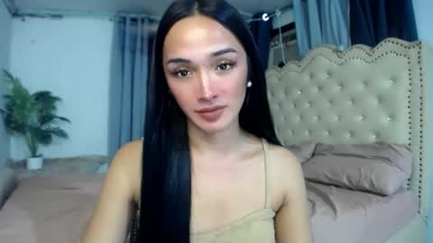 iwillcum4u_ online show from November 2025 01:40:01 PM