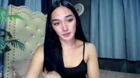 Snapshot of iwillcum4u_ chatting on April 2026 12:17:02 PM iwillcum4u_ online show from April 2026 12:17:02 PM