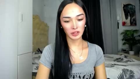 Snapshot of iwillcum4u_ chatting on April 2026 12:43:01 PM iwillcum4u_ online show from April 2026 12:43:01 PM