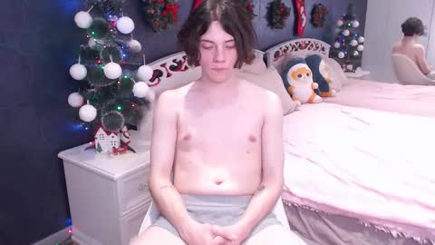 Maxim online show from December 2025 10:12:01 AM