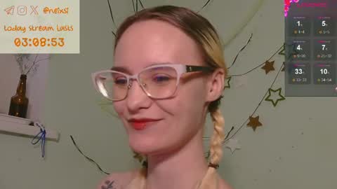 Snapshot of ixsi chatting on June 2026 01:25:01 AM Nina online show from June 2026 01:25:01 AM