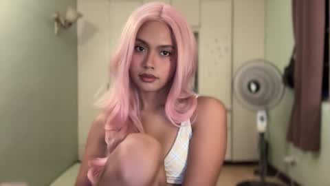 divaonopka online show from April 2026 05:09:02 PM