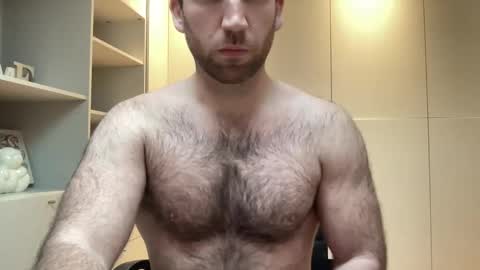 Izylduur online show from December 2024 11:16:01 AM