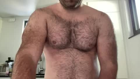 Snapshot of izylduur chatting on June 2026 06:46:01 AM Izylduur online show from June 2026 06:46:01 AM