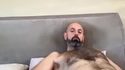 izzysboytoy1 online show from March 2026 08:06:01 AM