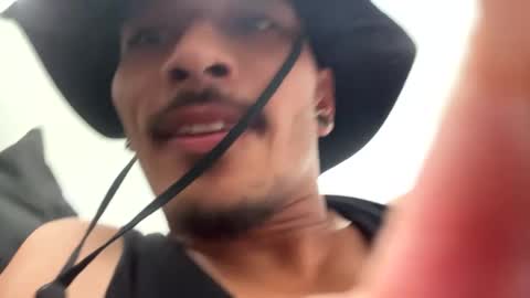 Snapshot of j0nnyk1ng chatting on February 2025 11:43:01 PM Mugen online show from February 2025 11:43:01 PM